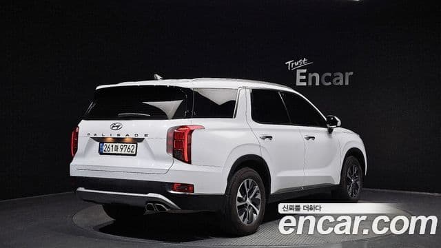 Hyundai Palisade 2