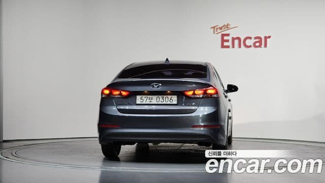 Hyundai Avante AD 4