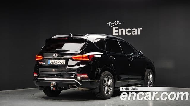 Hyundai Santa Fe TM 2