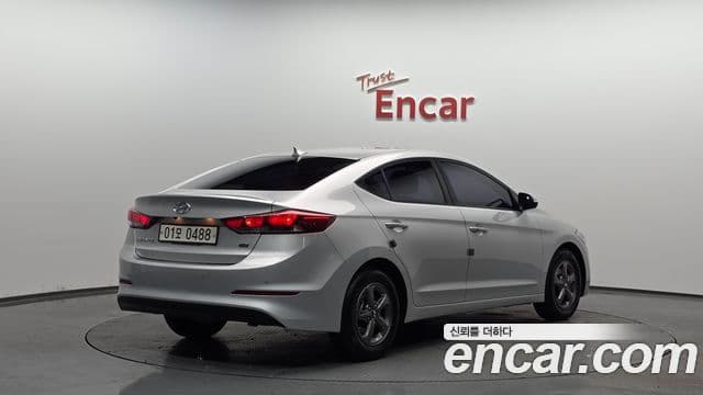 Hyundai Avante AD 2