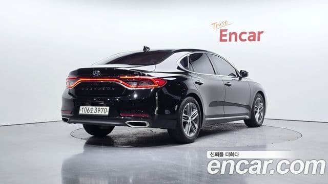 Hyundai Grandeur IG 2