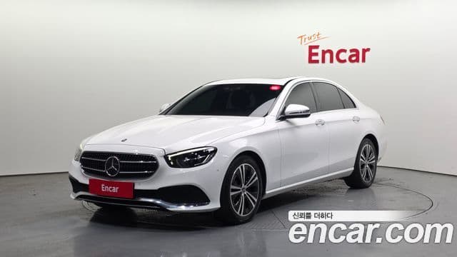 Mercedes-Benz E-Class W213 1