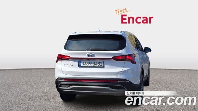 Hyundai The New Santa Fe 4