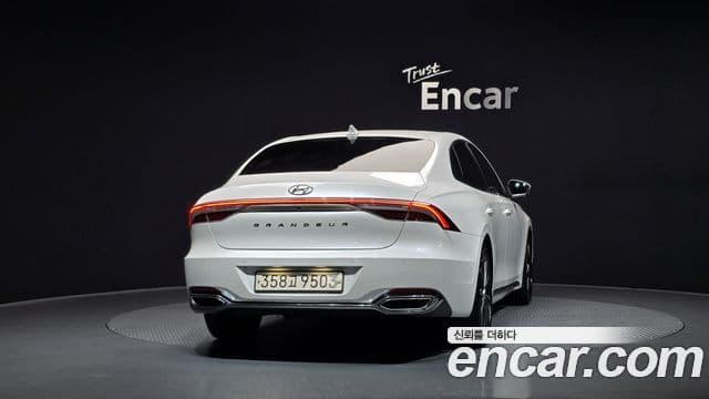 Hyundai The New Grandeur IG 4