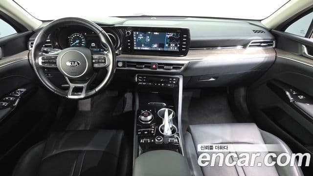 Kia K5 Hybrid 3rd Gen 4
