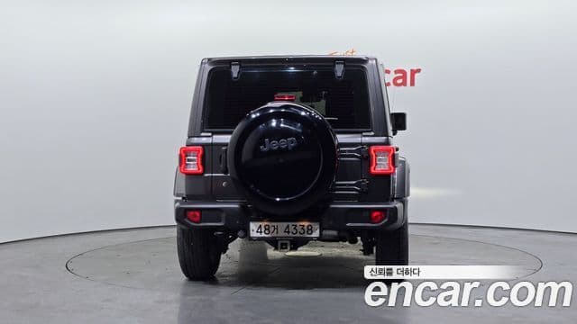Jeep Wrangler (JL) 4