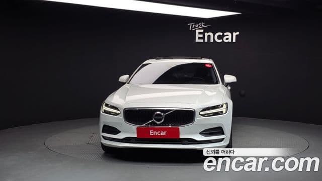 Volvo S90 3