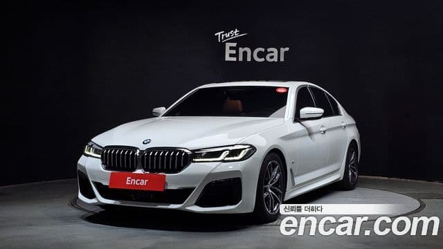 BMW 5 Series (G30)
