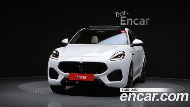 Maserati Grecale 3