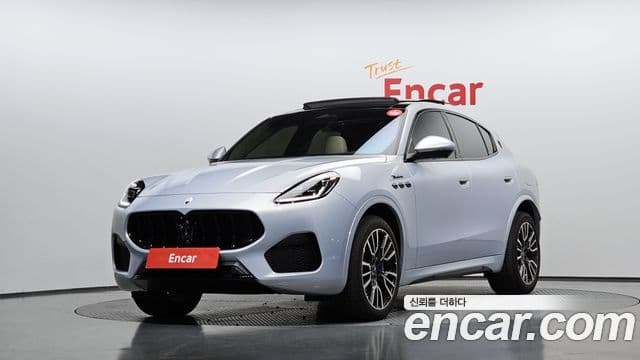 Maserati Grecale 1