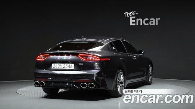 Kia Stinger 2