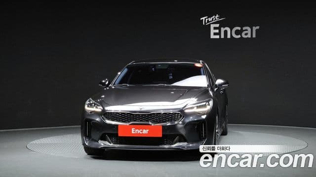Kia Stinger 3