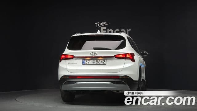 Hyundai The New Santa Fe 4