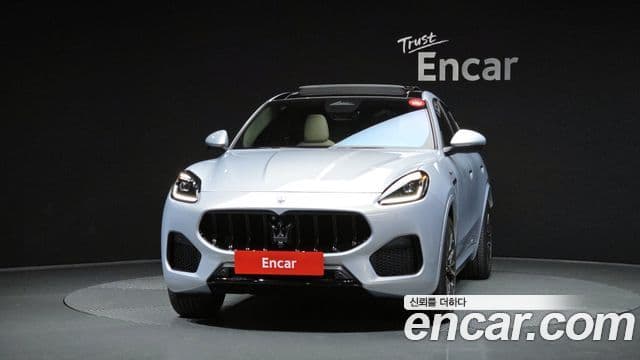 Maserati Grecale 3