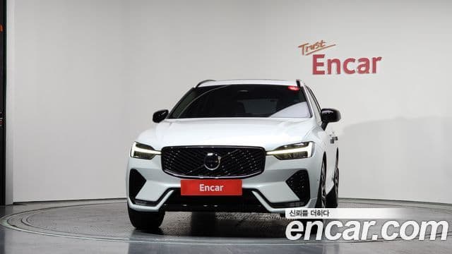 Volvo XC60 2nd Gen 3