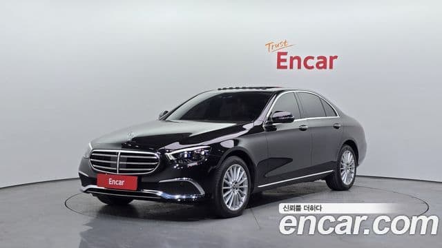 Mercedes-Benz E-Class W213 1