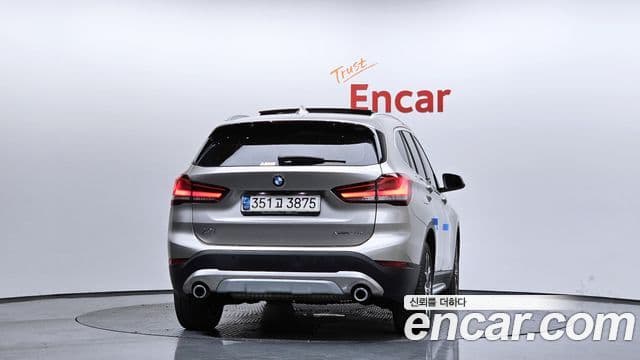 BMW X1 (F48) 4