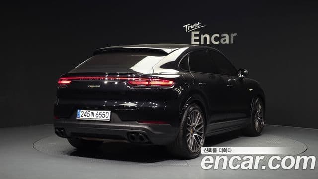 Porsche Cayenne (PO536) 2