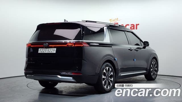 Kia Carnival 4th Gen 2