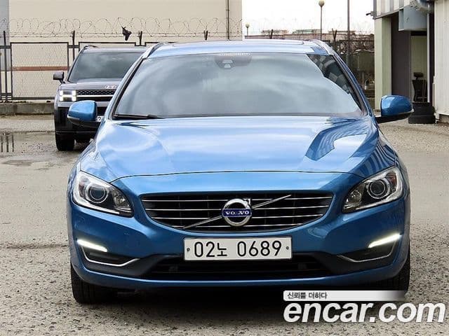 Volvo V60 1