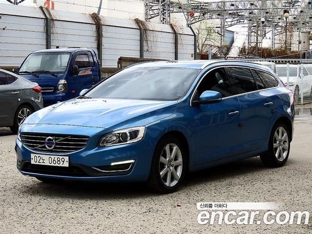 Volvo V60 2