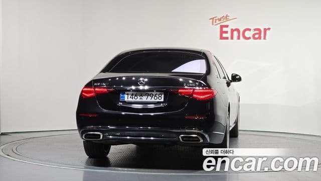 Mercedes-Benz S-Class W223 3