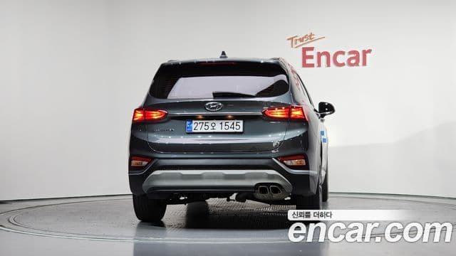 Hyundai Santa Fe TM 4
