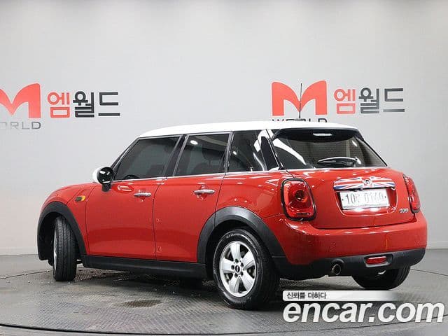 MINI Cooper 4