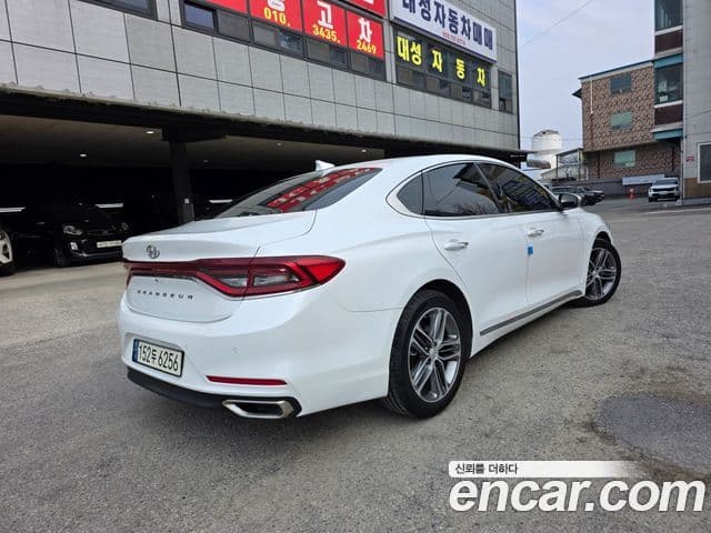 Hyundai Grandeur IG 3