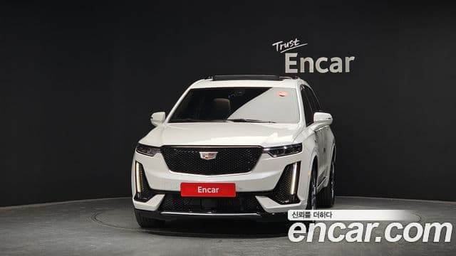 Cadillac XT6 3