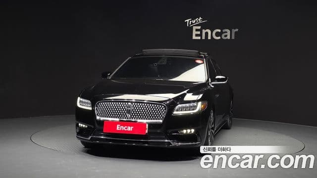 Lincoln Continental 10th Gen 3