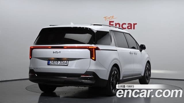 Kia The New Carnival 4th Gen 2