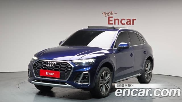 Audi Q5 (FY) — 1