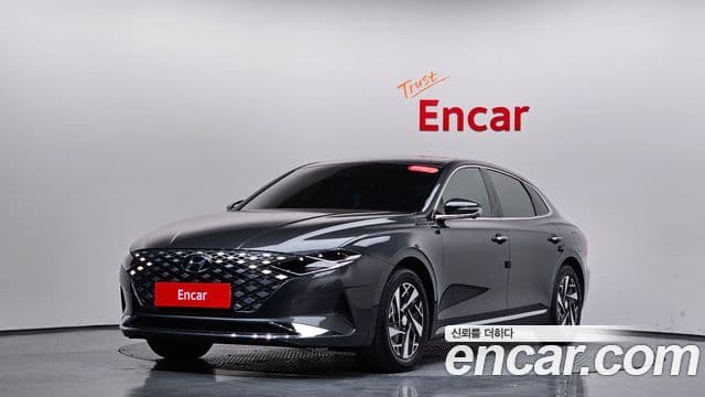 Hyundai The New Grandeur IG Hybrid — 1
