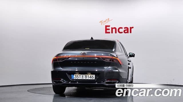 Hyundai The New Grandeur IG Hybrid 3