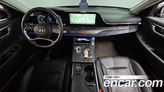 Hyundai The New Grandeur IG Hybrid 4