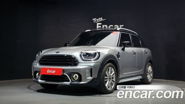 MINI Cooper Countryman 1