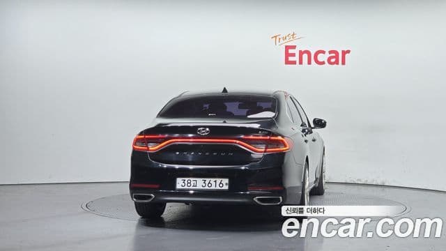 Hyundai Grandeur IG 4