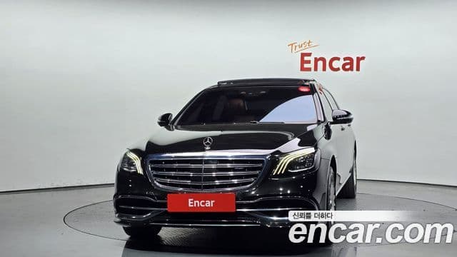 Mercedes-Benz S-Class W222 3