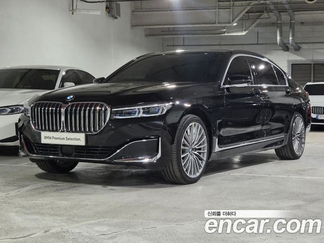 BMW 7 Series (G11)