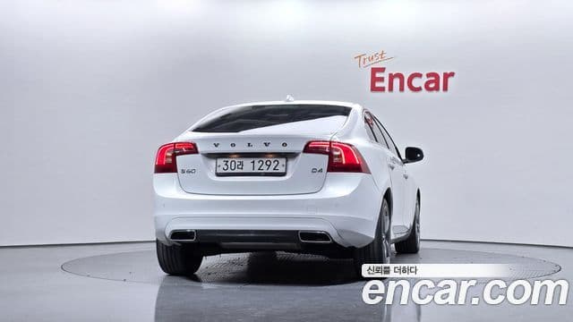 Volvo S60 4