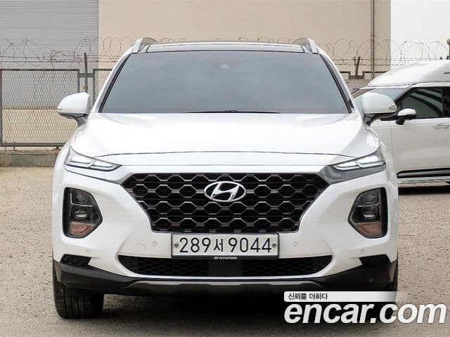 Hyundai Santa Fe TM