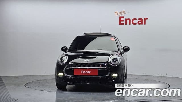 MINI Cooper SD 3