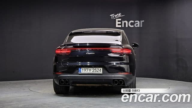 Porsche Cayenne (PO536) 4