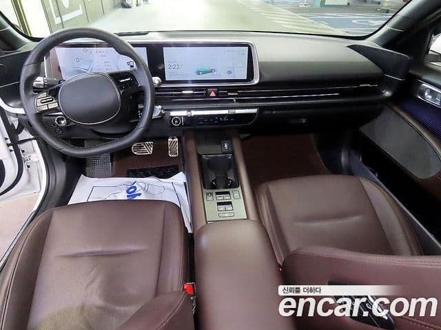 Hyundai Ioniq 6 4