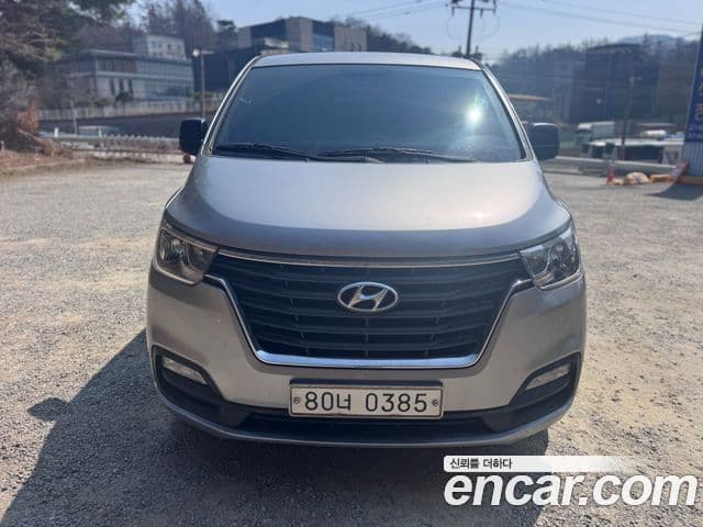 Hyundai The New Grand Starex — 1