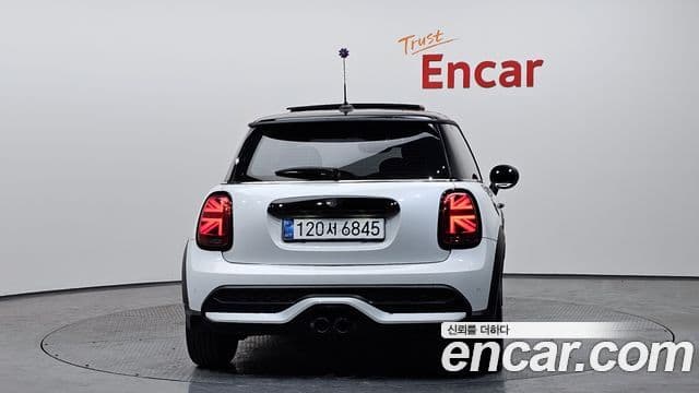 MINI Cooper S 4