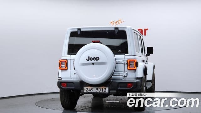 Jeep Wrangler (JL) 4