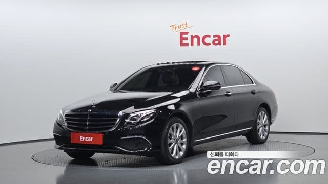 Mercedes-Benz E-Class W213 1