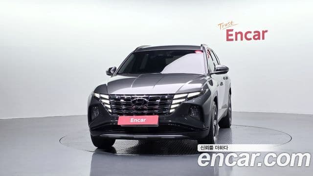 Hyundai Tucson (NX4) 2